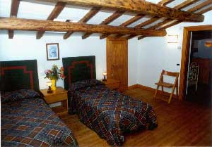 06-camera-letto-doppia 